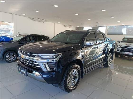CHEVROLET S10 2.8 16V TURBO DIESEL HIGH COUNTRY CD 4X4 AUTOMÁTICO